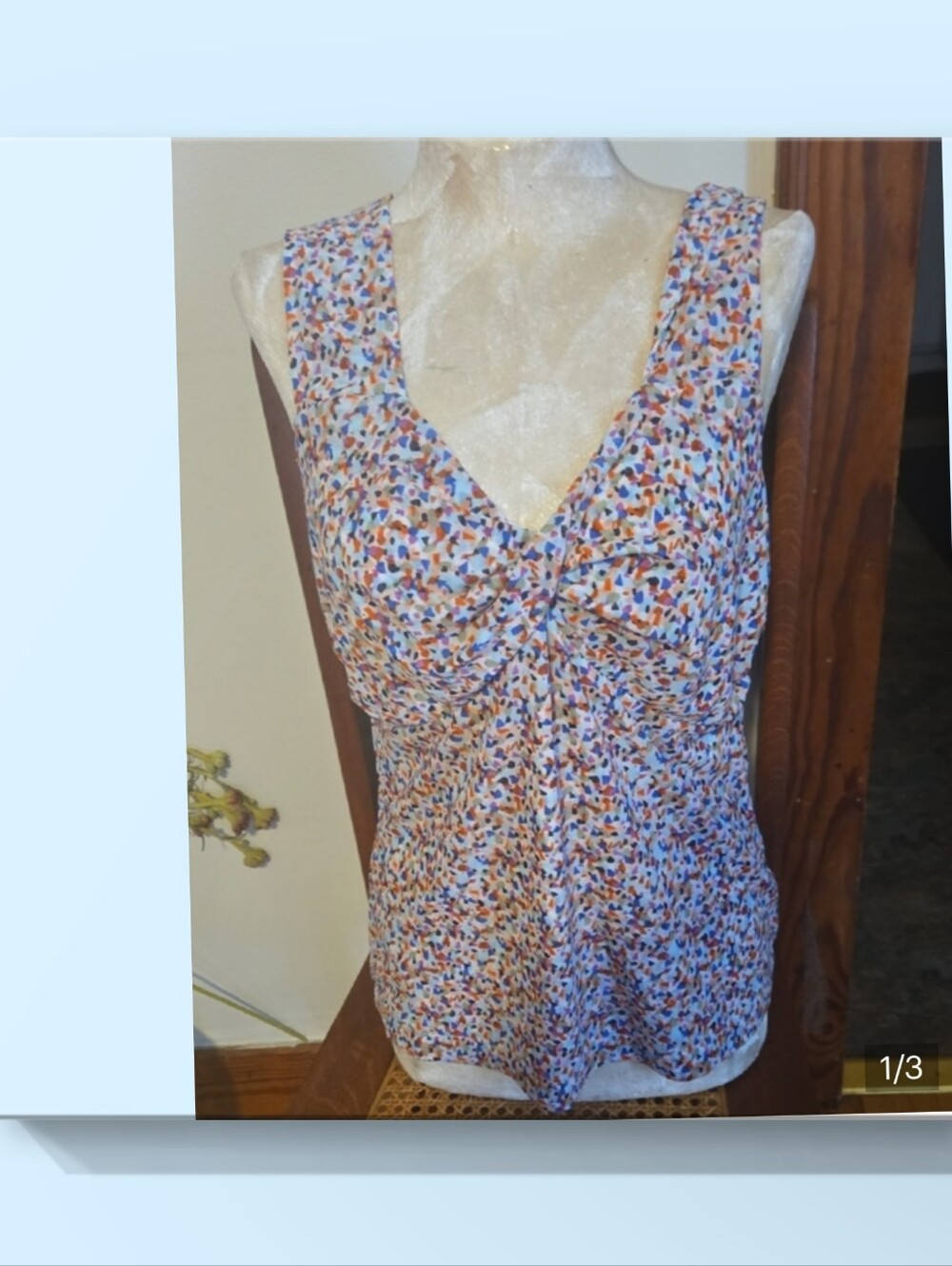 Nwt Cabi Sleeveless V-Neck Multicolor Printed Cami Size Small